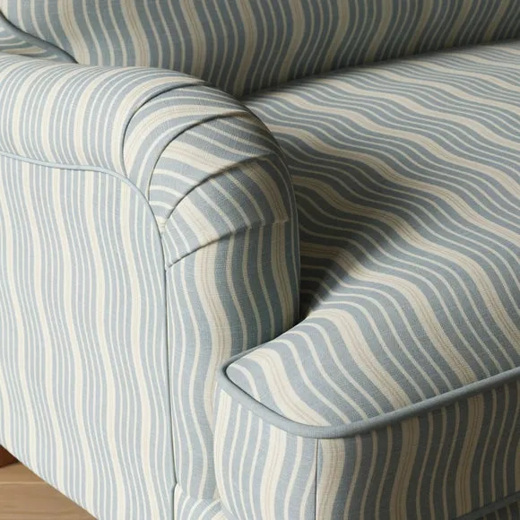 Beatrice II Wiggle Stripe Snuggle Chair 3