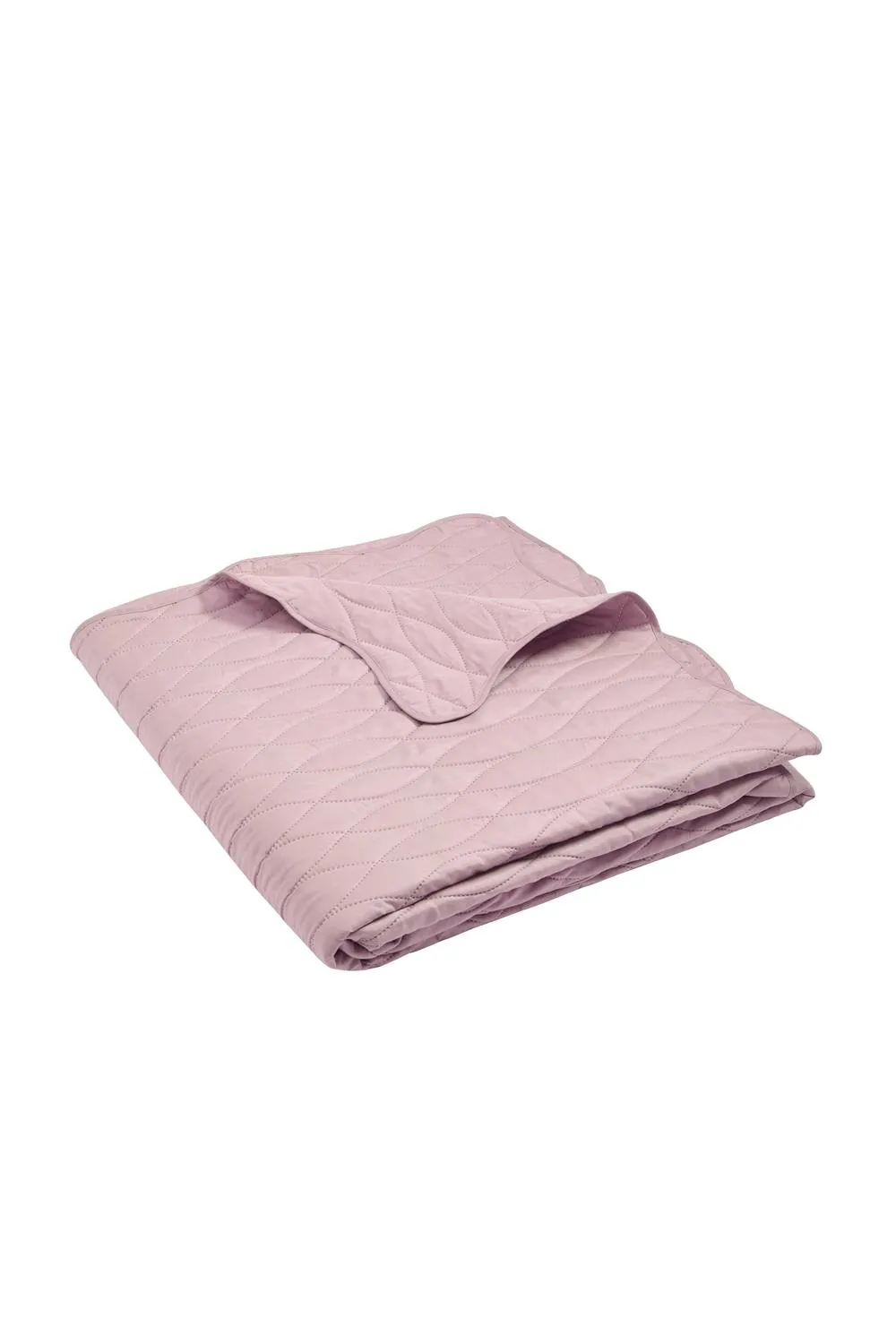 Catherine Lansfield 'Scallop Waves' Quilted Bedspread in Pink 3