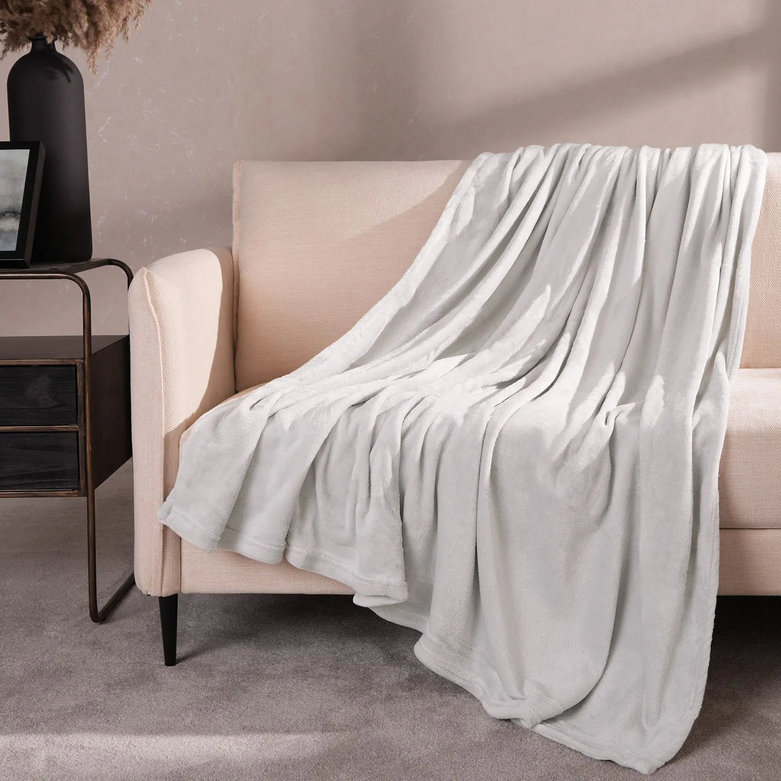 OHS Ultra Soft Flannel Fleece Throw Blanket in Silver