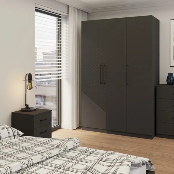 Foster Triple Wardrobe 1