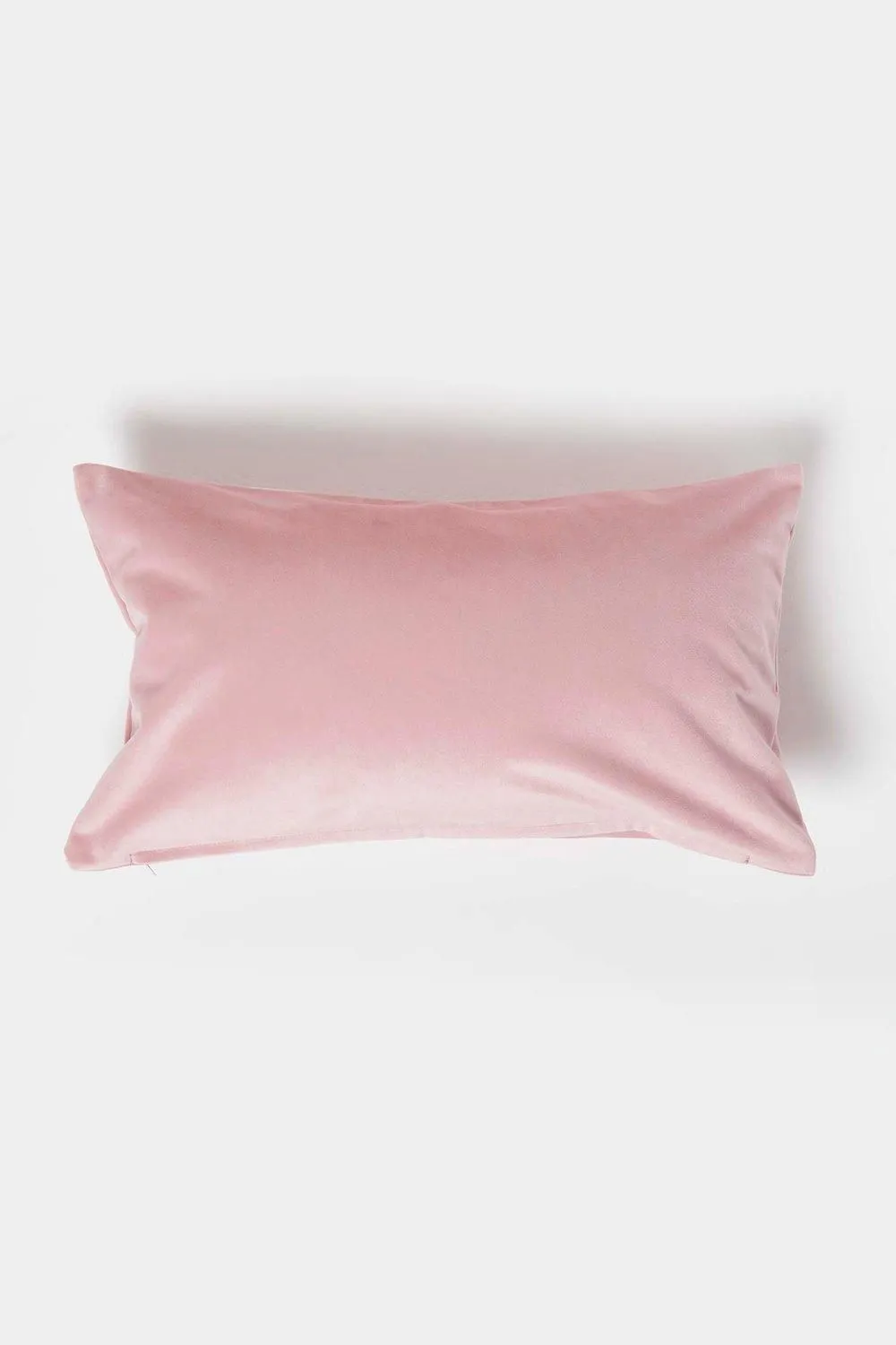 Homescapes Luxury Soft Velvet Cushion in Pink 3