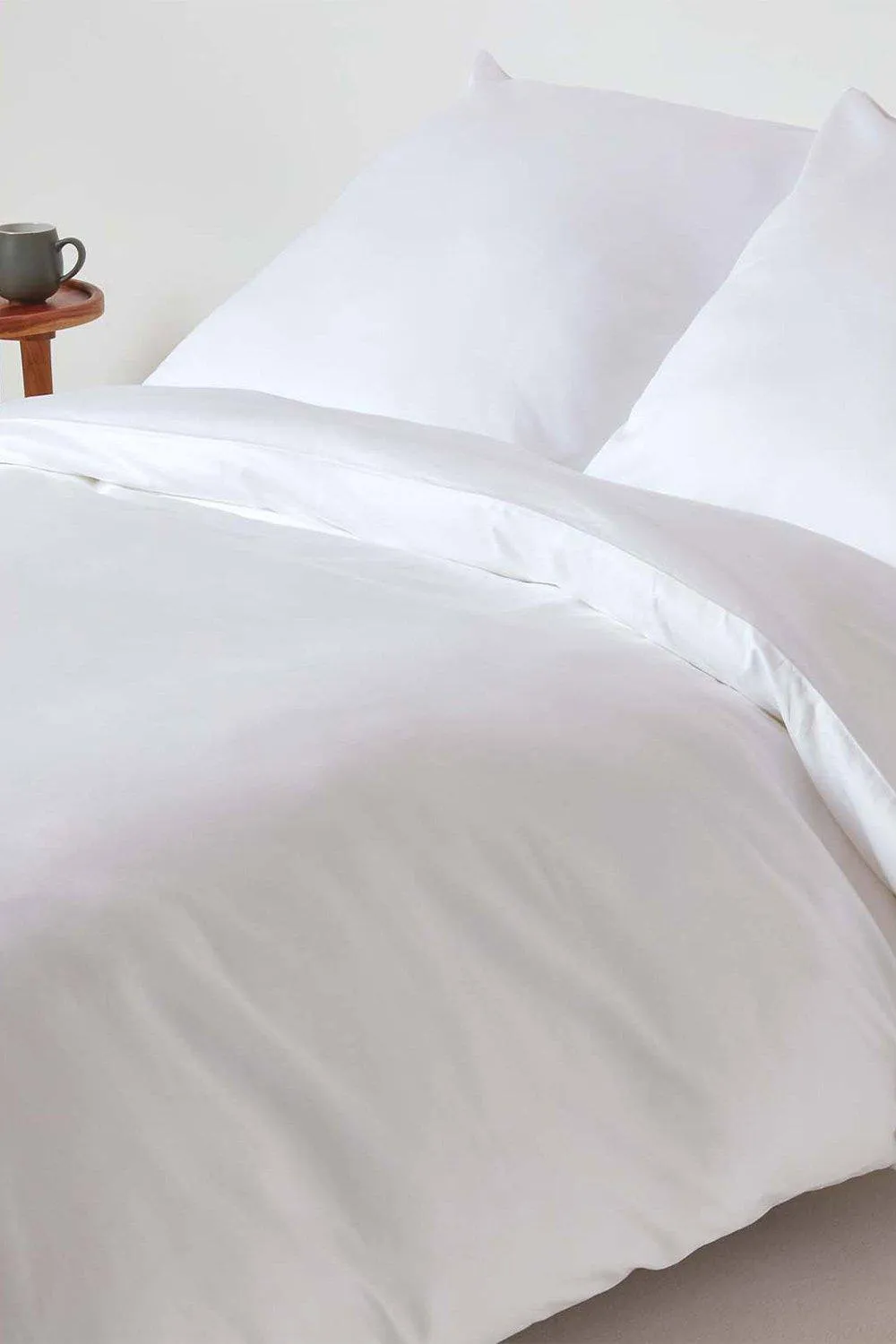 Homescapes Continental Sateen Cotton Duvet Cover Set 400 TC in White 2