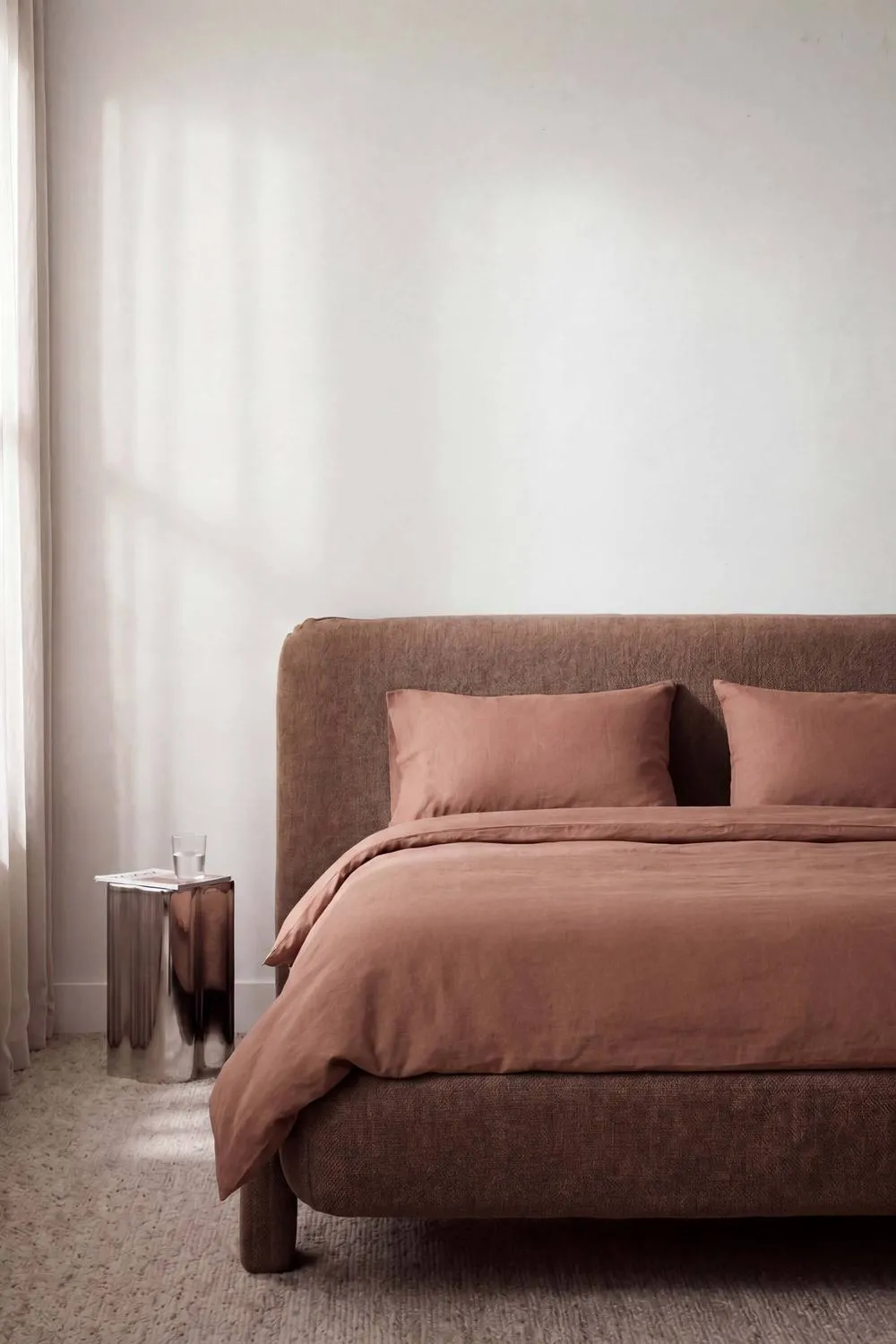 Bedable 100% Cotton Percale Bedding Bundle - Duvet Cover Set + Fitted Sheet + Duvet + 2 Pillows - King Size Pillowcase 50x90cm in Brown