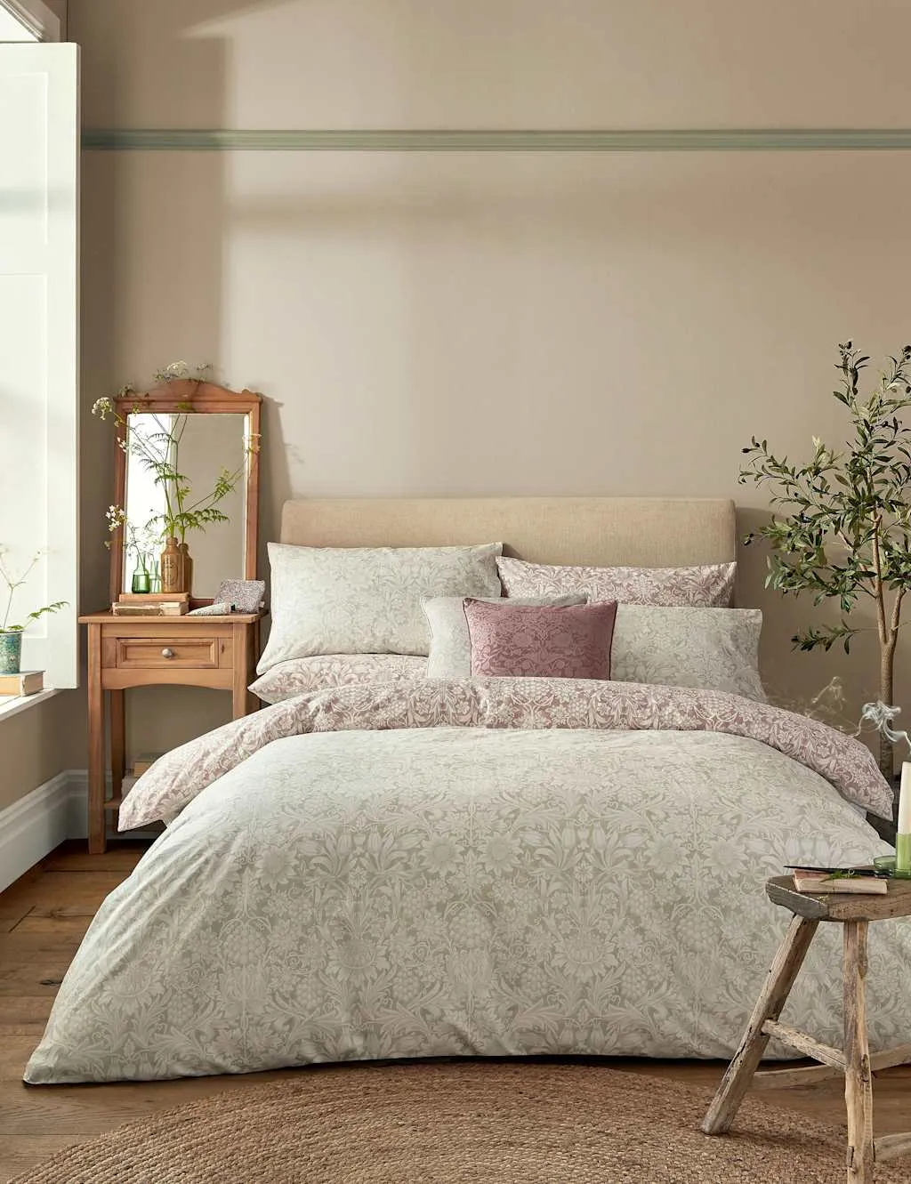 William Morris At Home Sunflower Pure Cotton Bedding Set Pink Mix