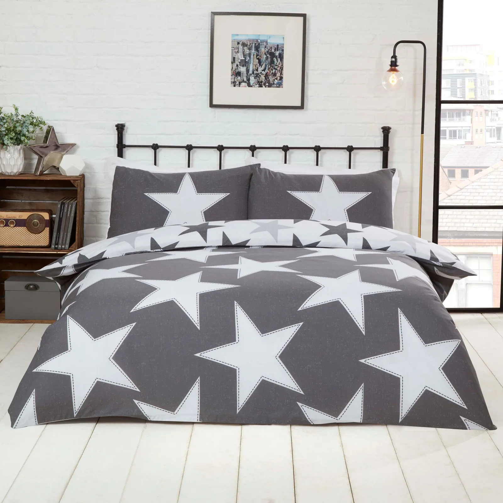 Rapport Home All Stars Polycotton Reversible Duvet Set with Pillowcase in Grey