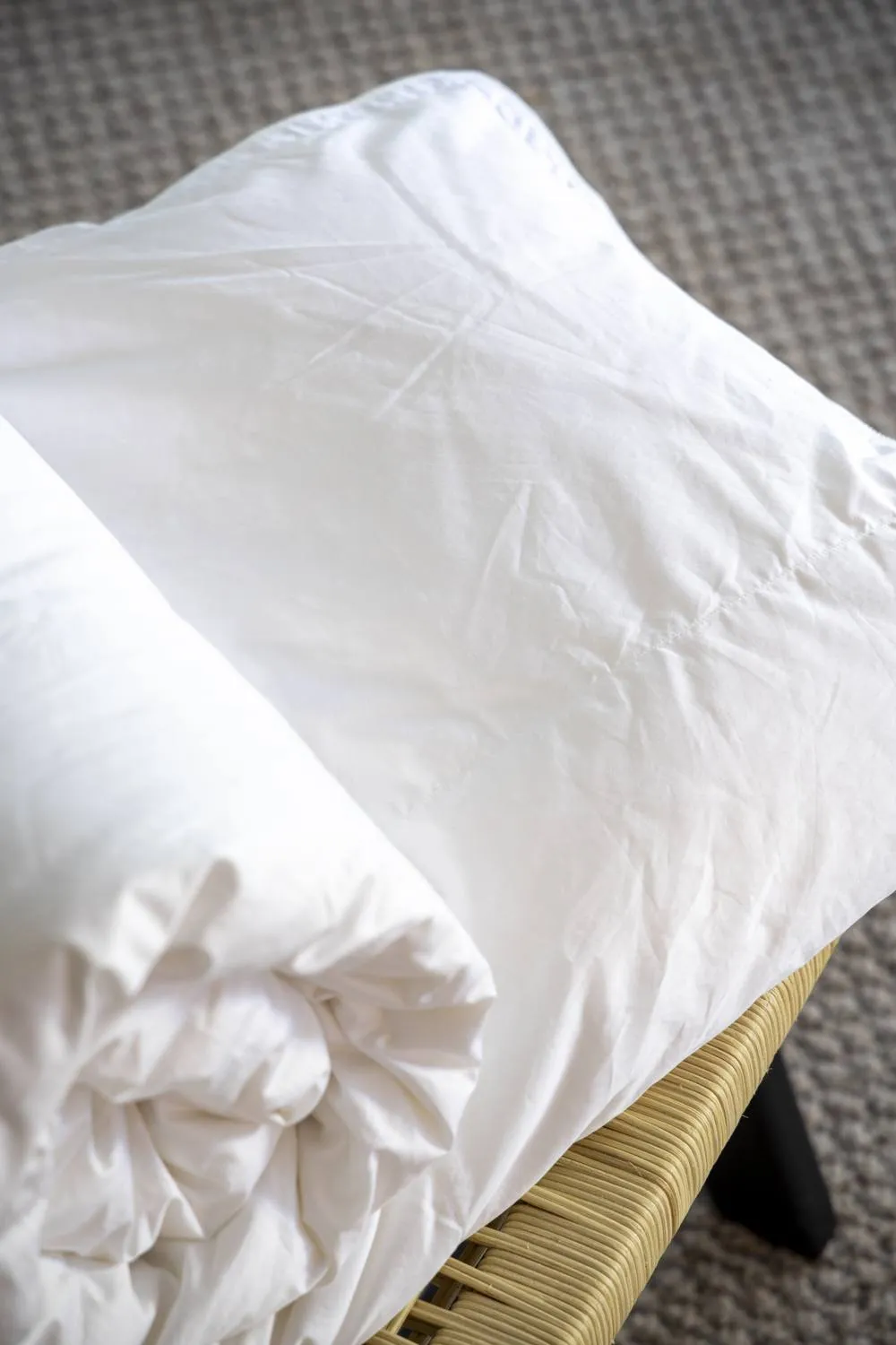 Soak&Sleep 13.5 Tog 100% Canadian Goose Down Duvet in White 3