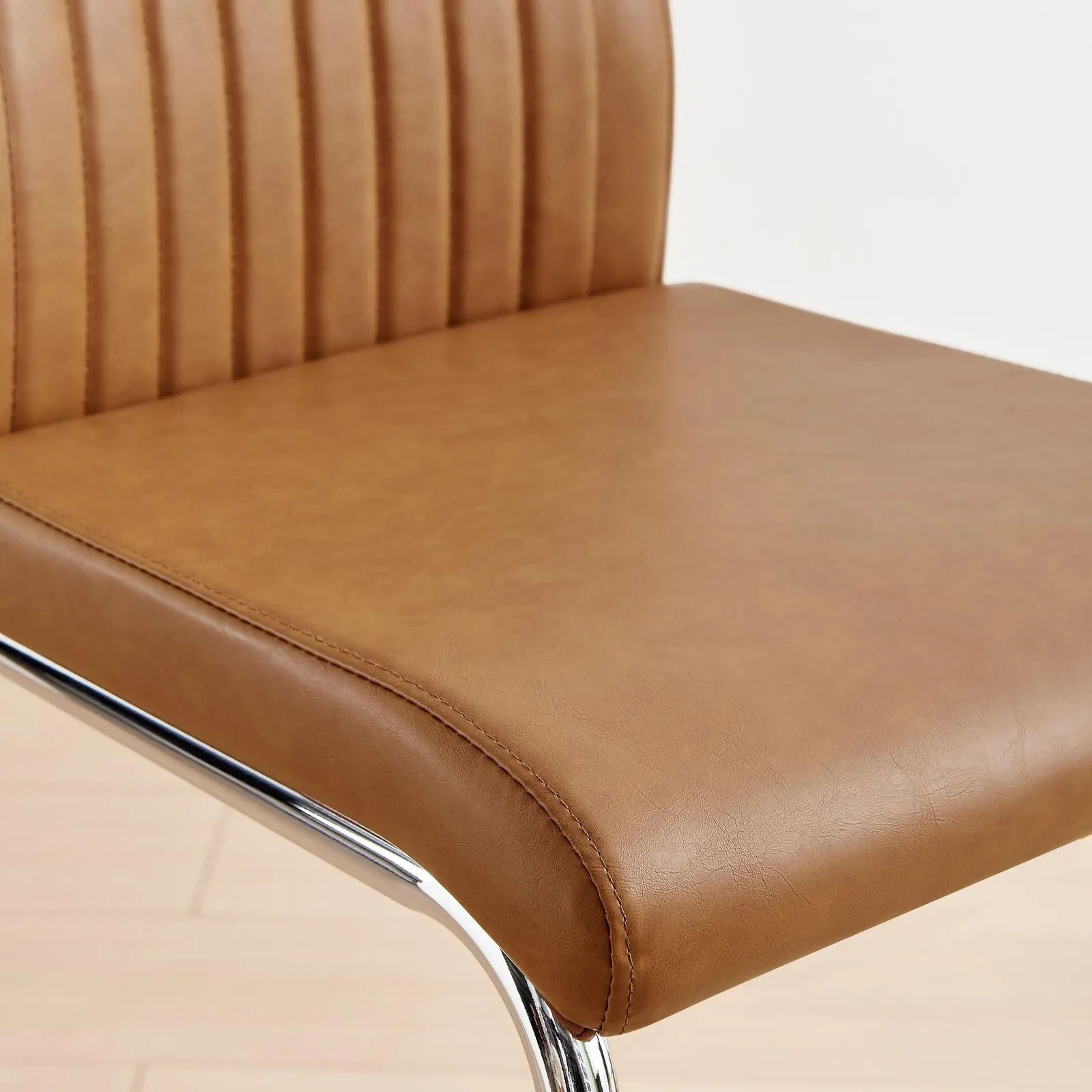 FurnitureboxUK Lorenzo 2x Faux Leather & Silver Counter Stools in Tan 6