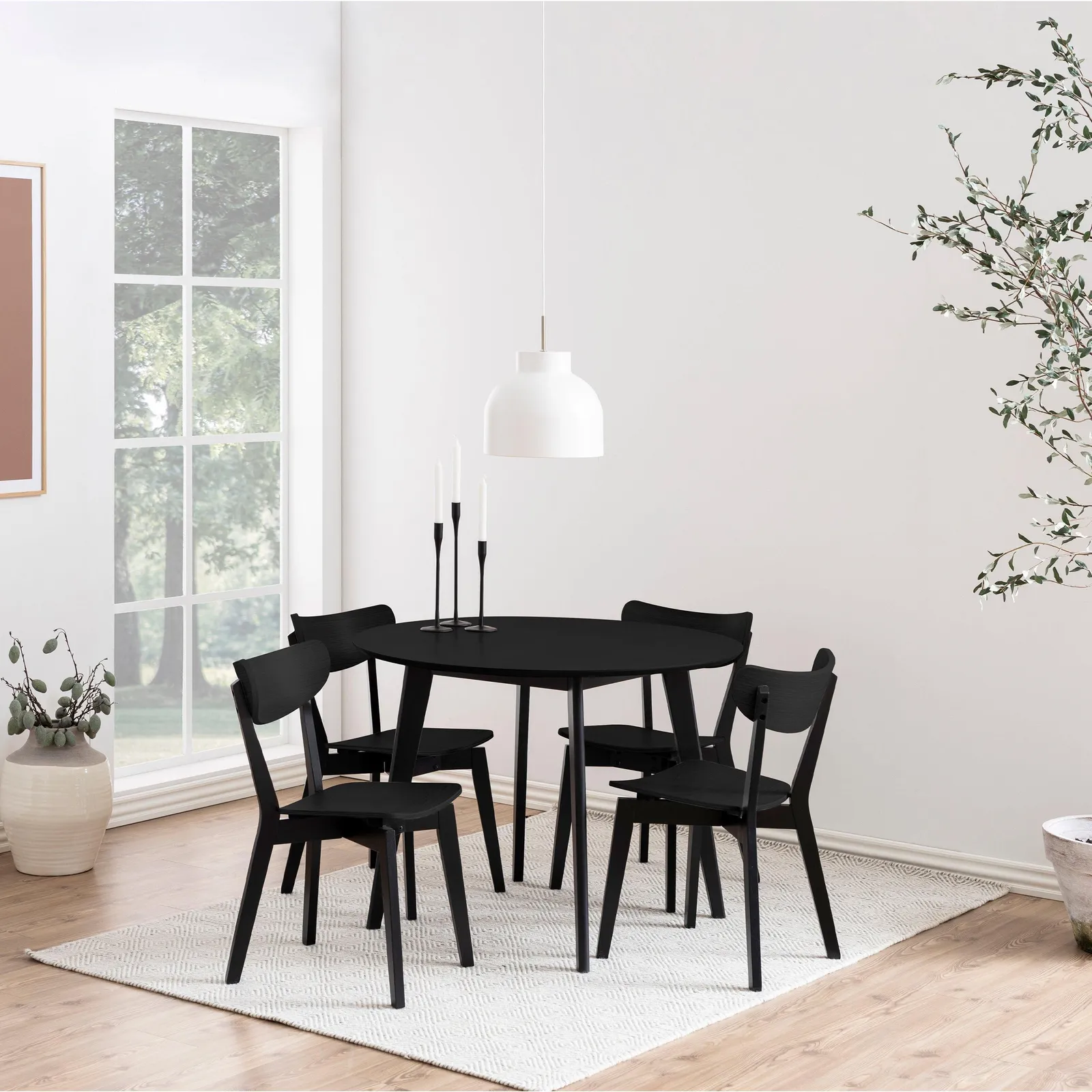 Furniture To Go Roxby Round Dining Table in Black 4
