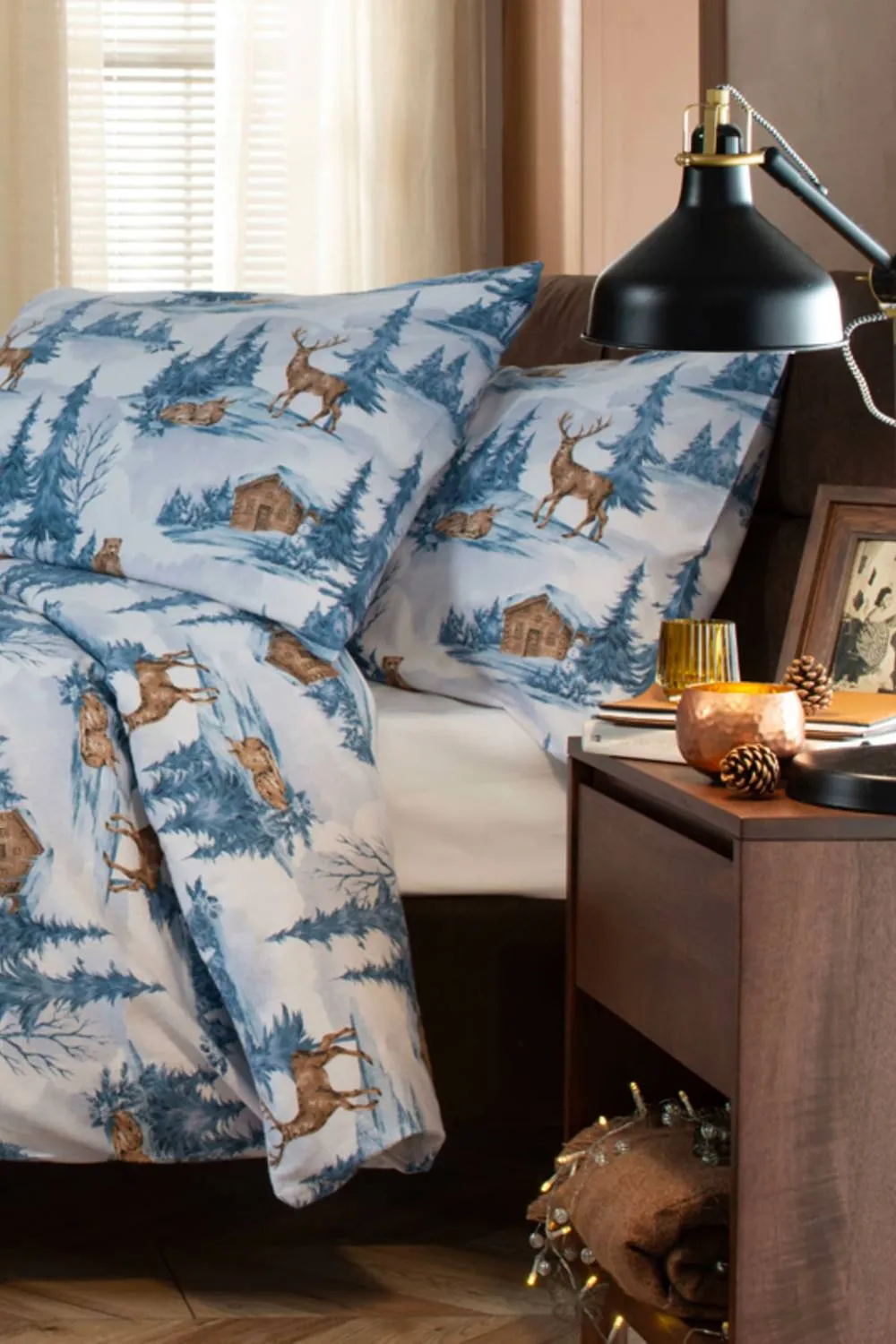 Deyongs Snowy Bear Printed Brushed Cotton Duvet Set in Blue 3