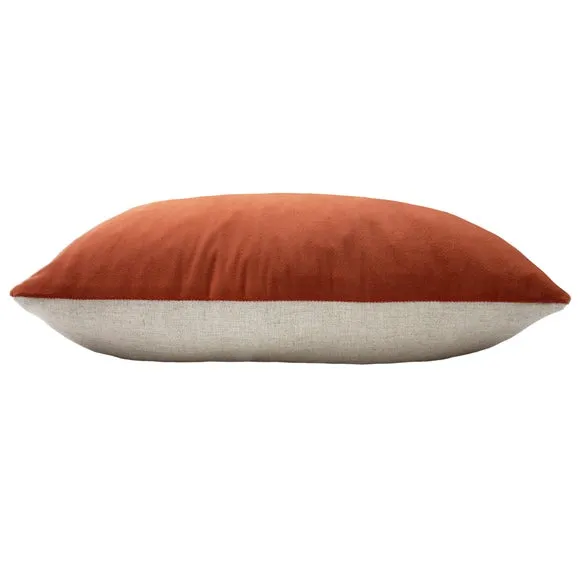 Furn. Contra Velvet Cushion 3