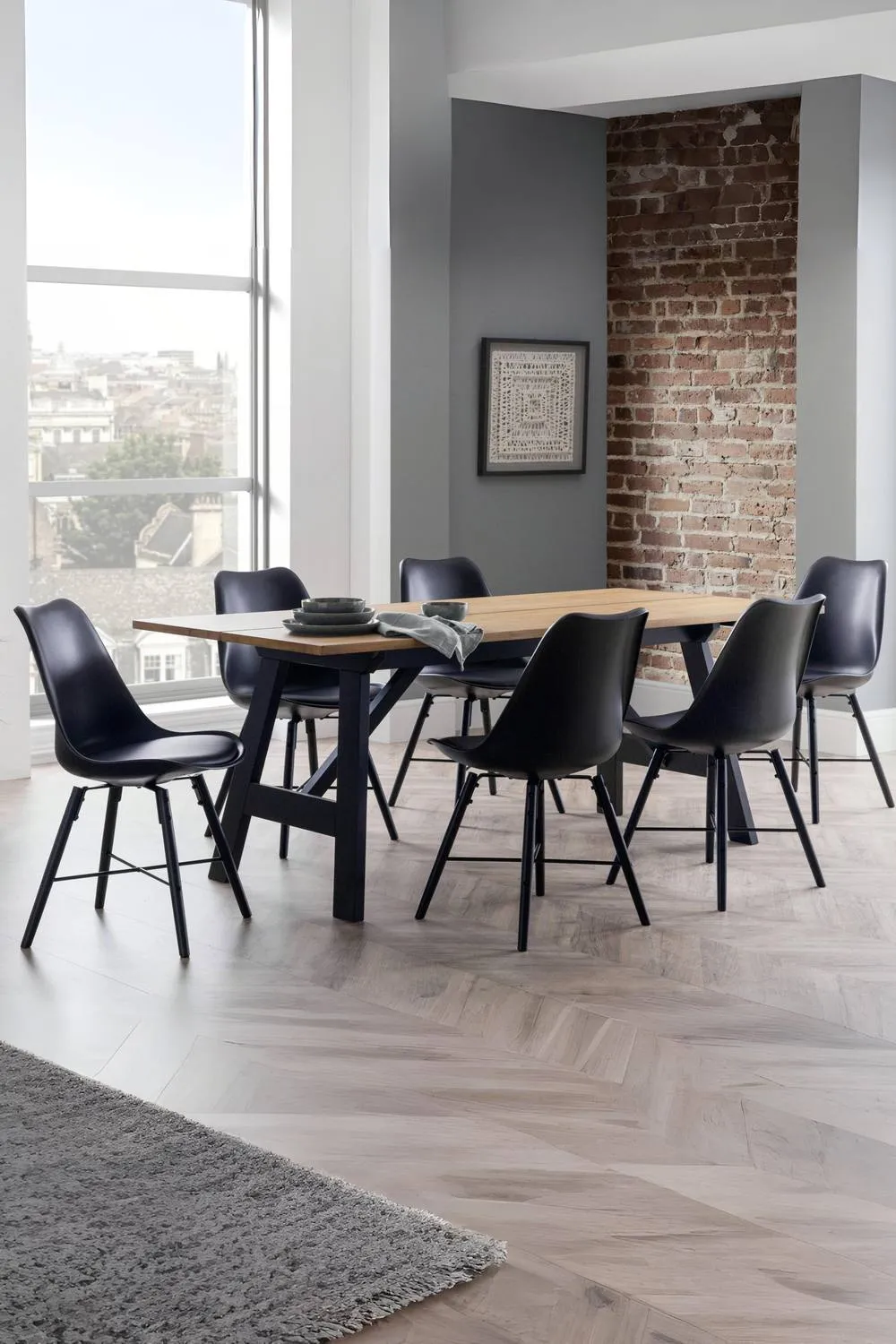 Julian Bowen Kari Plastic Dining Chair (Set of 2) in Black 2