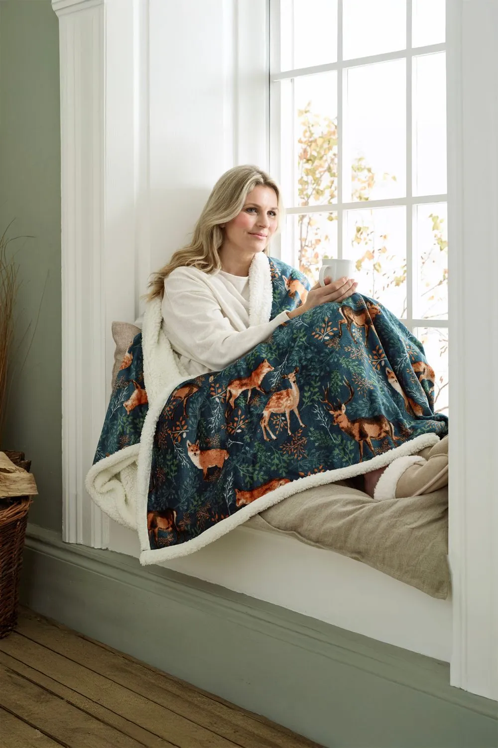 Deyongs Fox & Deer Heated Sherpa Throw - 140x180cm, 10 Temperature Settings, Electric Blanket with Sherpa | 1846 in Teal