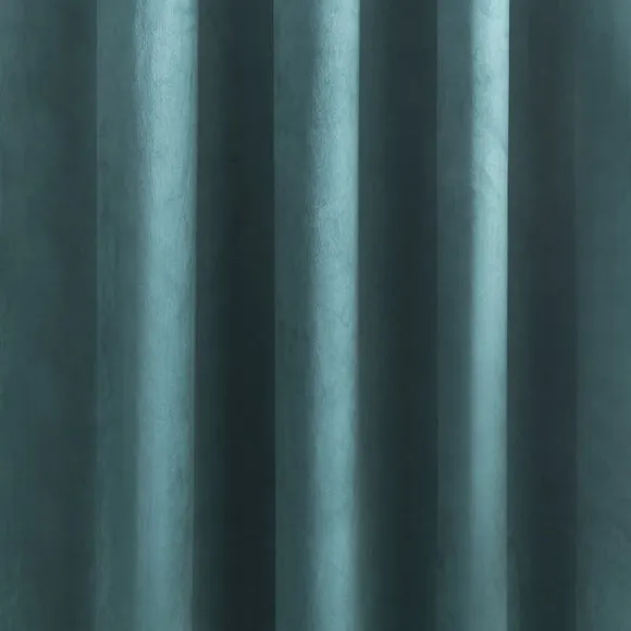 Luxe Velour Eyelet Curtains (Blackout Available) 3