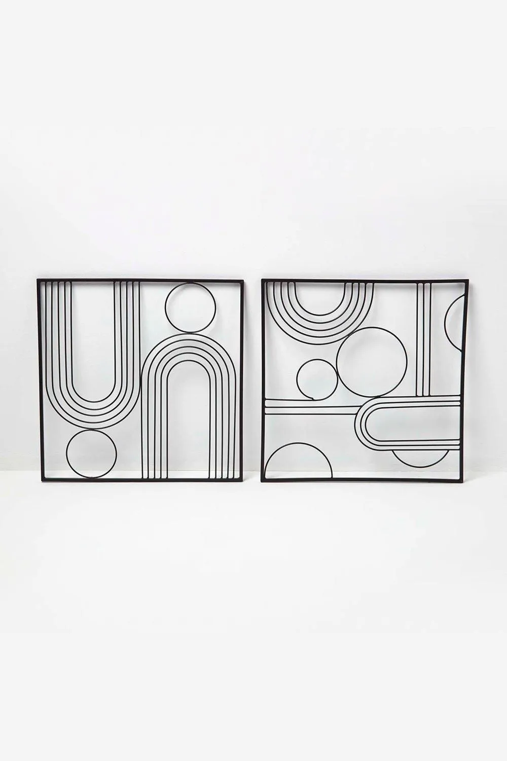 Homescapes Decorative Metal Wall Art, Living Room Wall Decor Metal Wall Art in Black