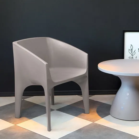 Paco Lounge Chair 1
