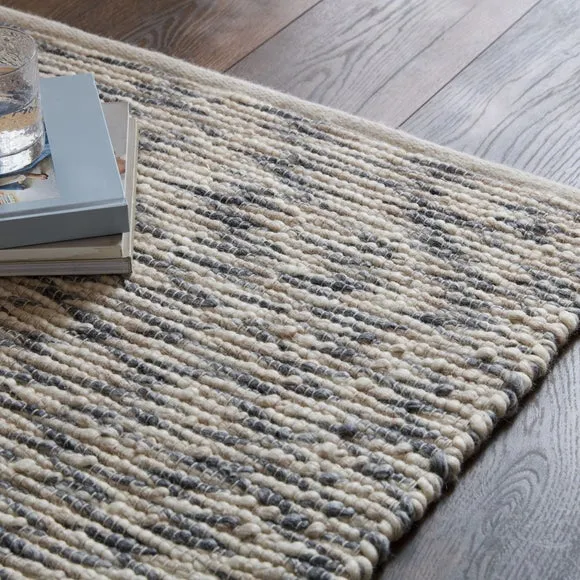 Rian Chevron Wool Rug 6