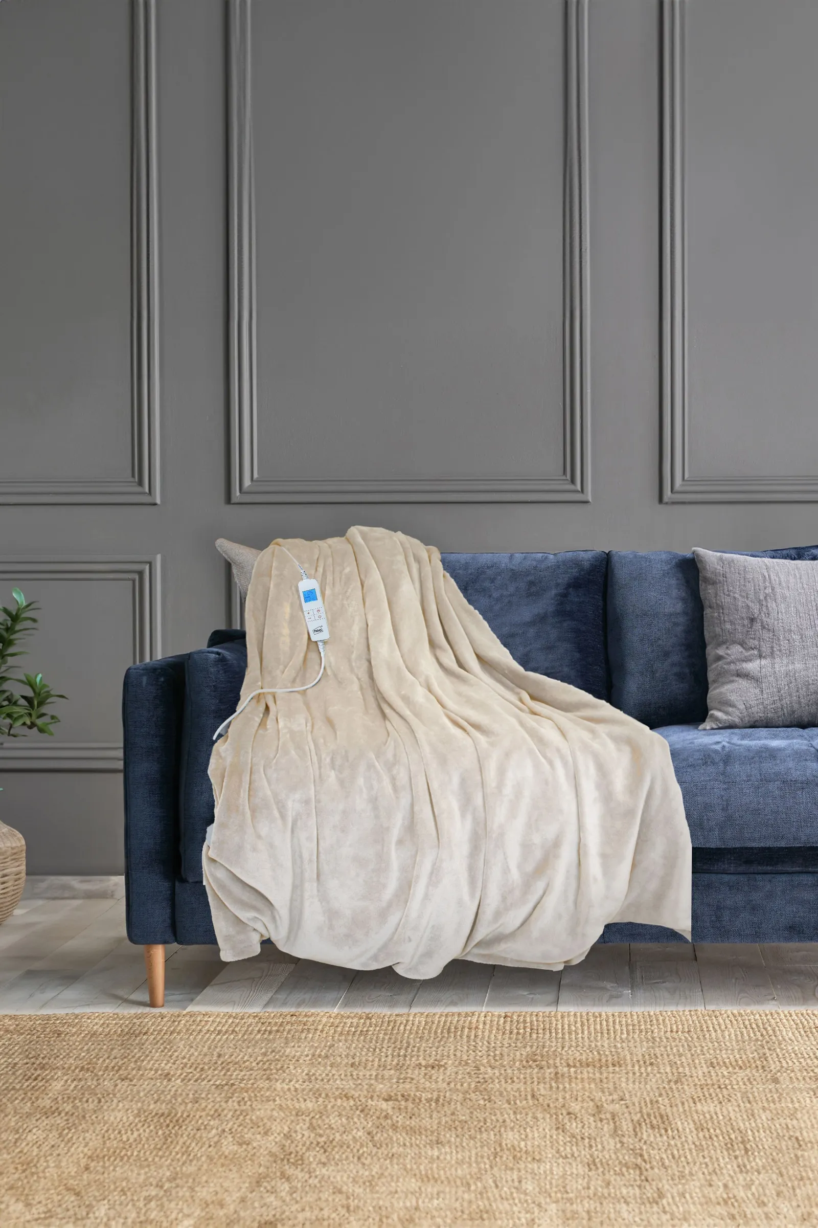 Neo Electric Heated Throw Over Sherpa Blanket - Reversible in Off-White