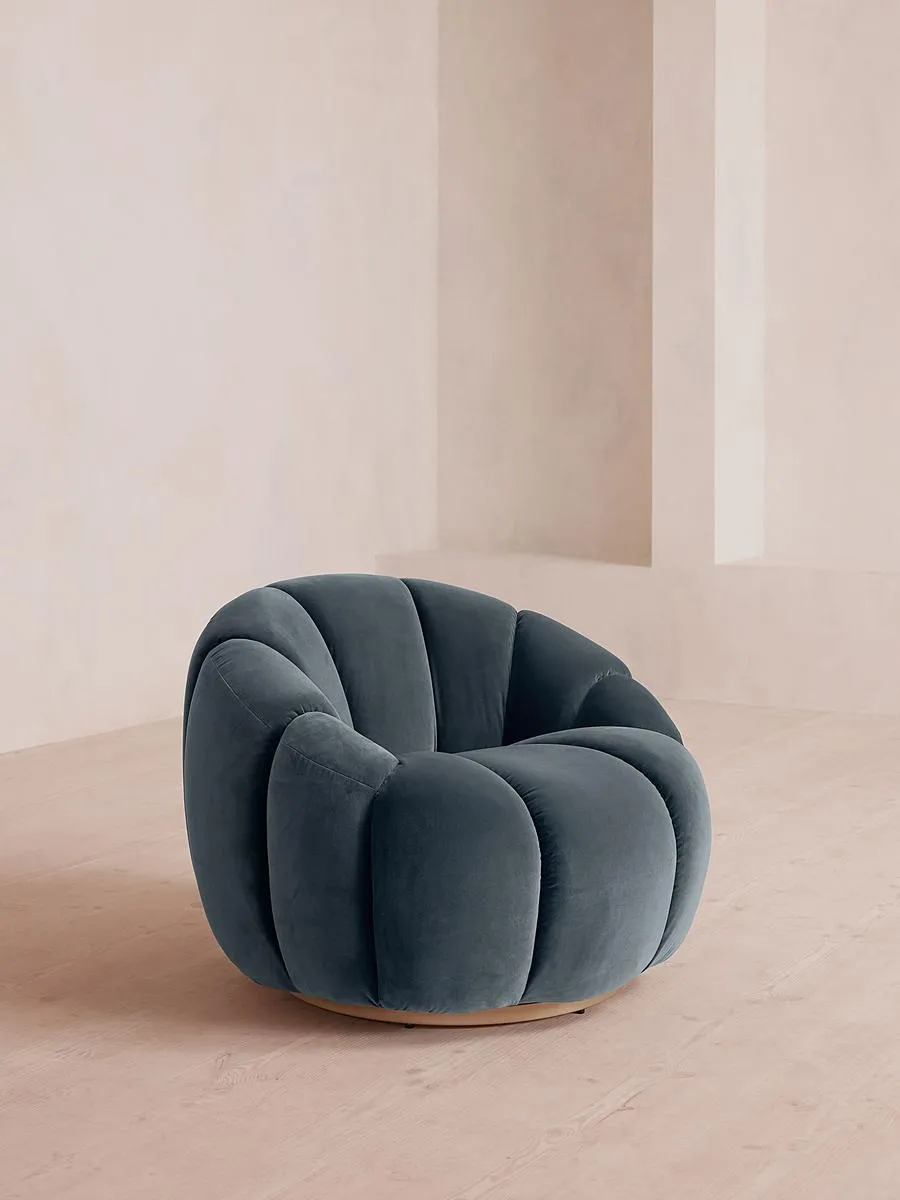 Garret Armchair, Velvet, Grey Blue