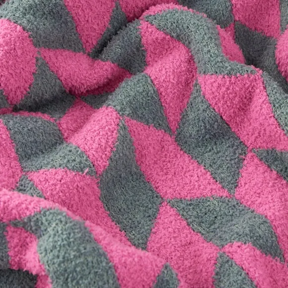 Furn. Olsen Geometric Throw Blanket 130cm x 180cm 2