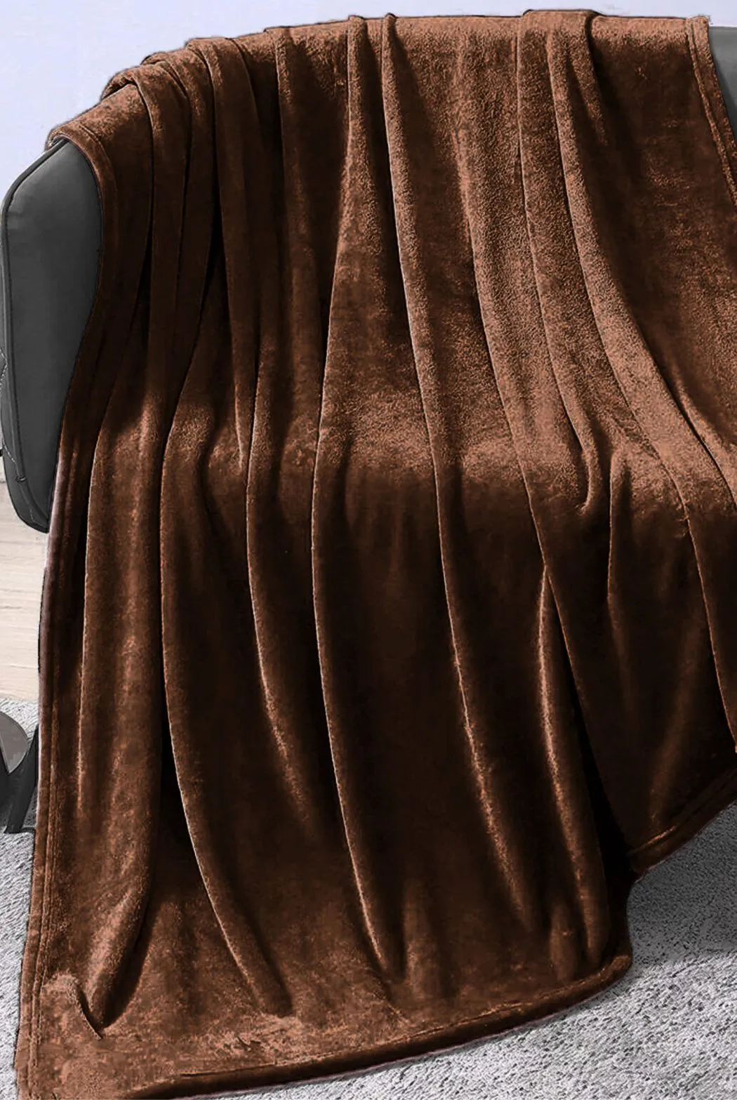 Ezysleep Large Faux Mink Super Soft Throw in Chocolate