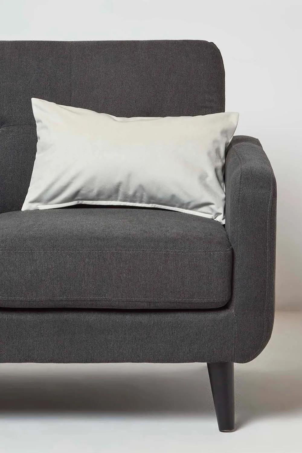 Homescapes Luxury Soft Velvet Cushion in Cream 2