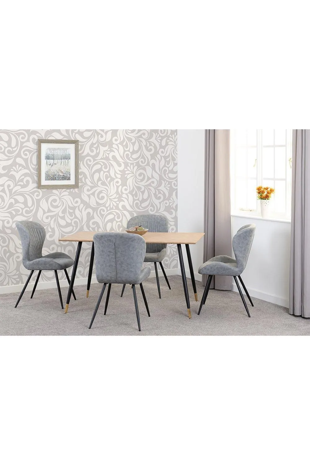 Seconique Hamilton Medium Dining Set with Quebec Chairs in Grey 1