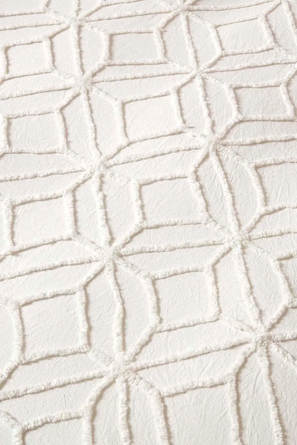 Homescapes Diamond Cotton Tufted Duvet Cover Set in White 5