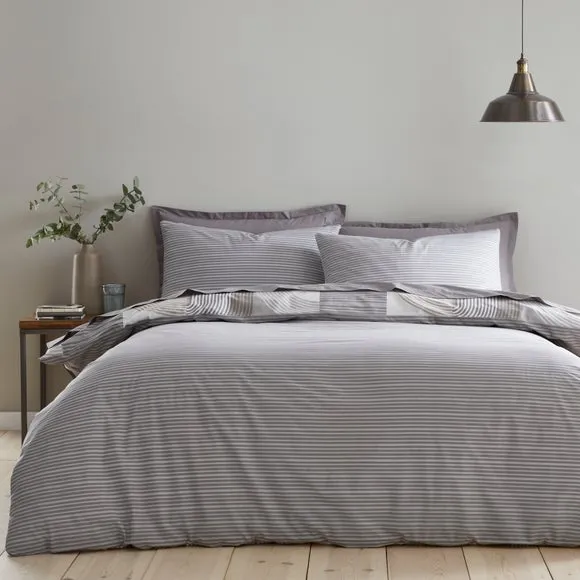 Iona Geo Polycotton Duvet Cover & Pillowcase Set 3