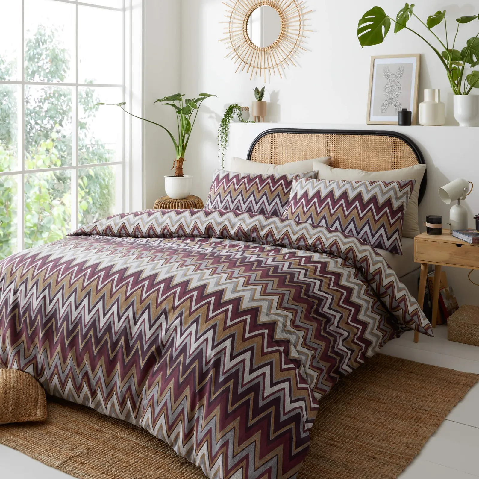 Portfolio Home Tyler Zig Zag Bedding Duvet Cover Quilt Set with Pillowcase in Purple