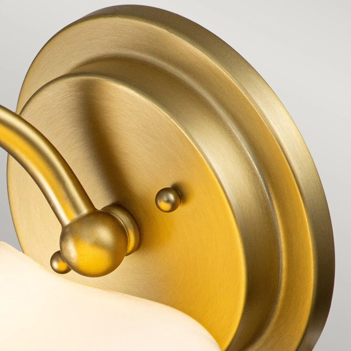 Netlighting Hinkley Ainsley Wall Lamp Brushed Brass IP44 in Yellow 5