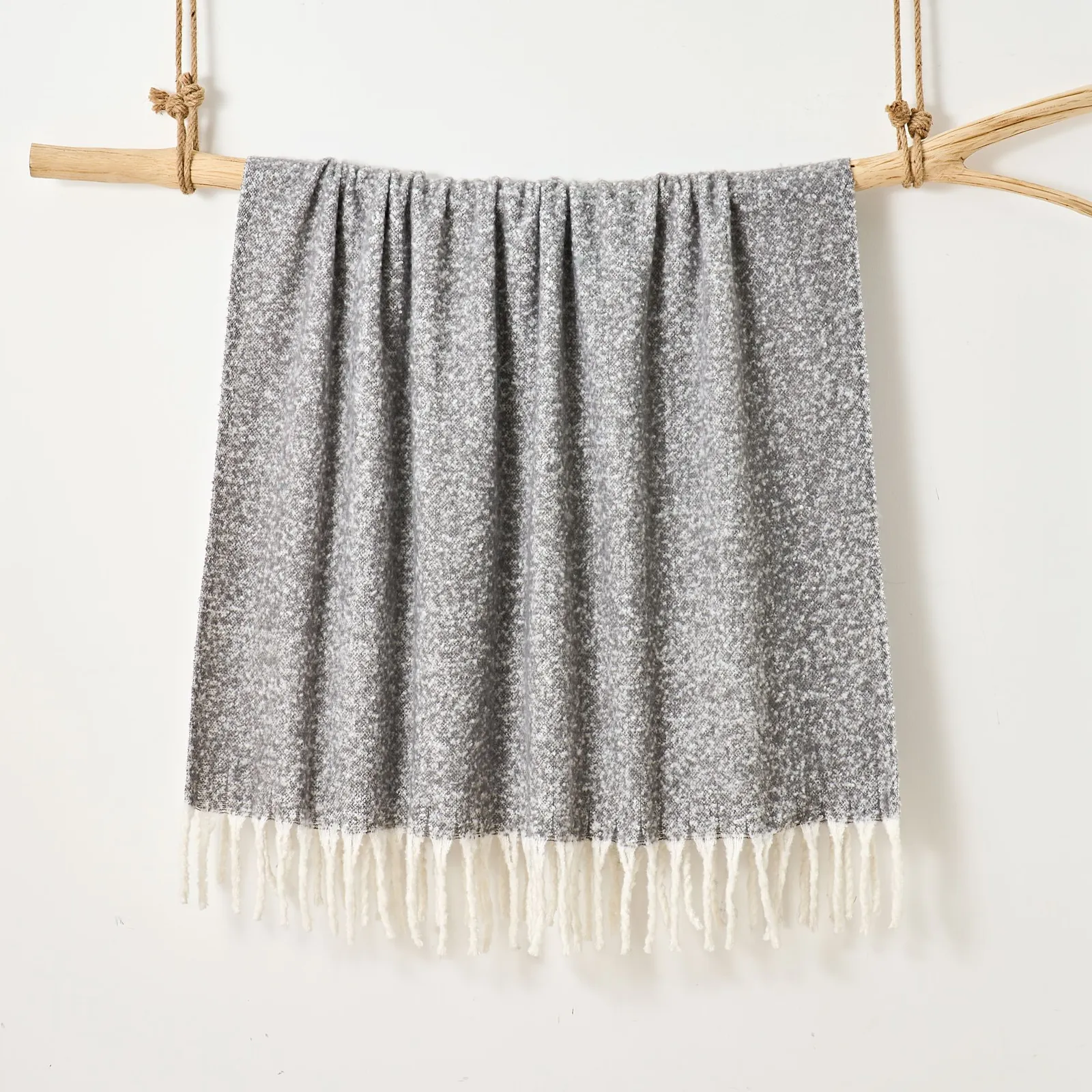Allure Bath Fashions Aisling Super Soft Faux Fur Tasselled Sofa Throw Blanket in Dark Grey
