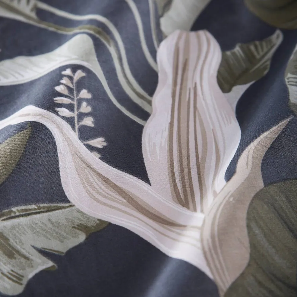 Portfolio Home Olive Botanicals Floral Duvet Cover Set With Pillow Case in Green 3