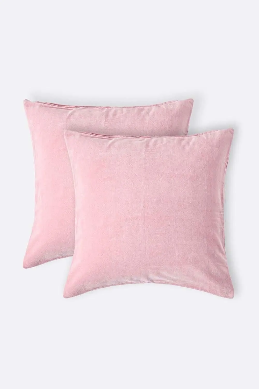 Homescapes Set of 2 Velvet Cushion Covers in Pink 1