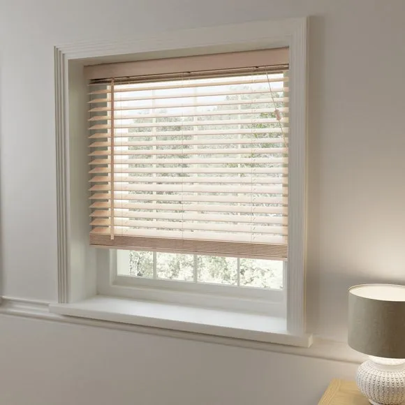 Fauxwood Venetian Blind 2