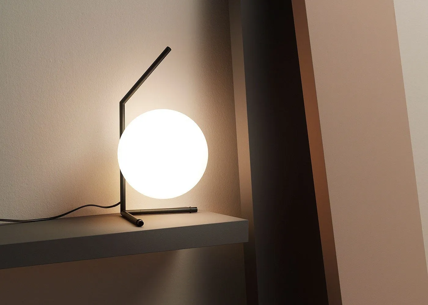Flos IC T1 Low Table Lamp Matte Black 3
