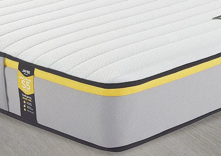Benchmark S5 Hybrid Eco-friendly Mattress - Small Double - Bedroom Furniture