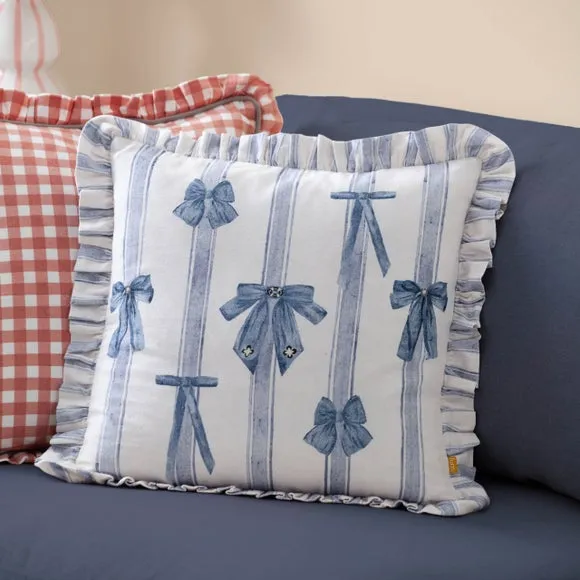 Furn. Noortje Ruffle Bow Square Cushion