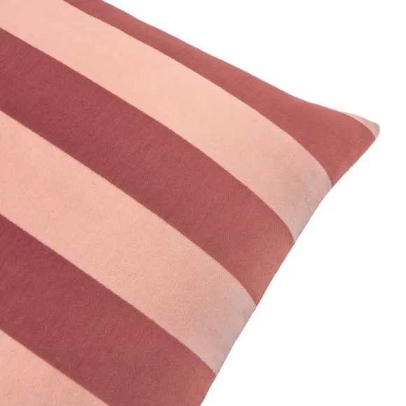 Furn The Ultimate Stripe Jacquard Cushion Raspberry Smoothie 45 X 45Cm, Pink 3