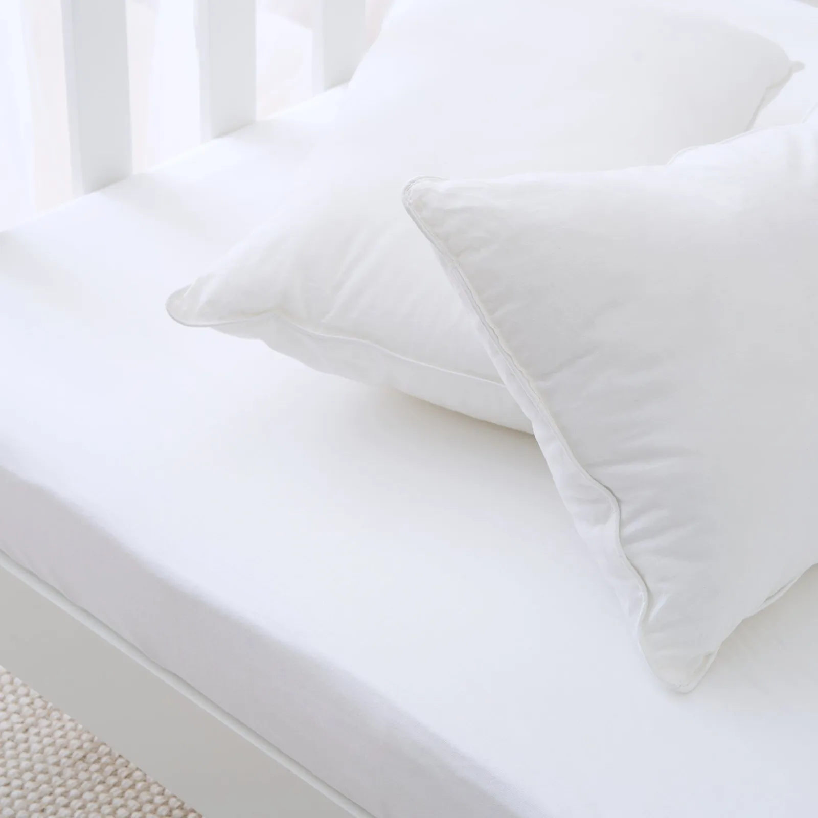 The Tiny Bed Company Premium Cotton Single Bed Fitted Sheet 190 x 90cm in White