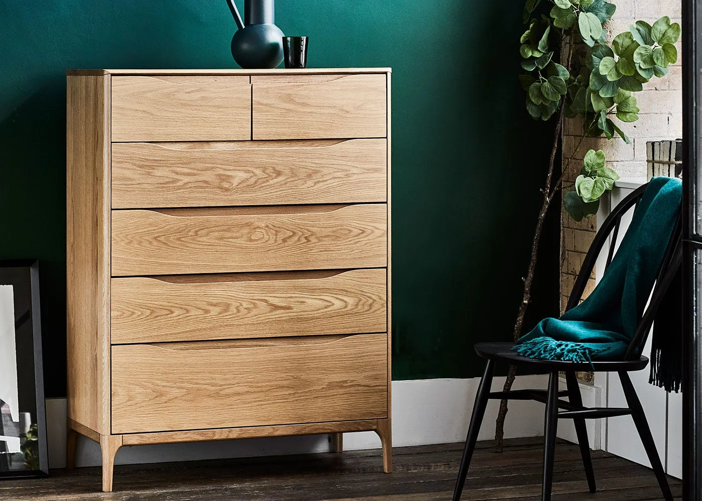 Ercol Rimini 6-Drawer Chest Wide 2