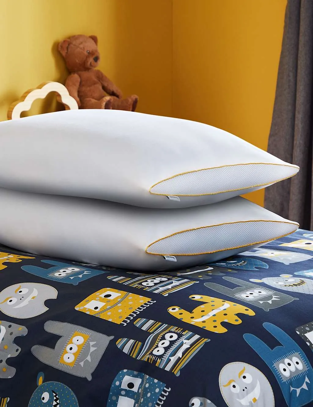 Silentnight 2 Pack Healthy Growth Anti Allergy Pillows White