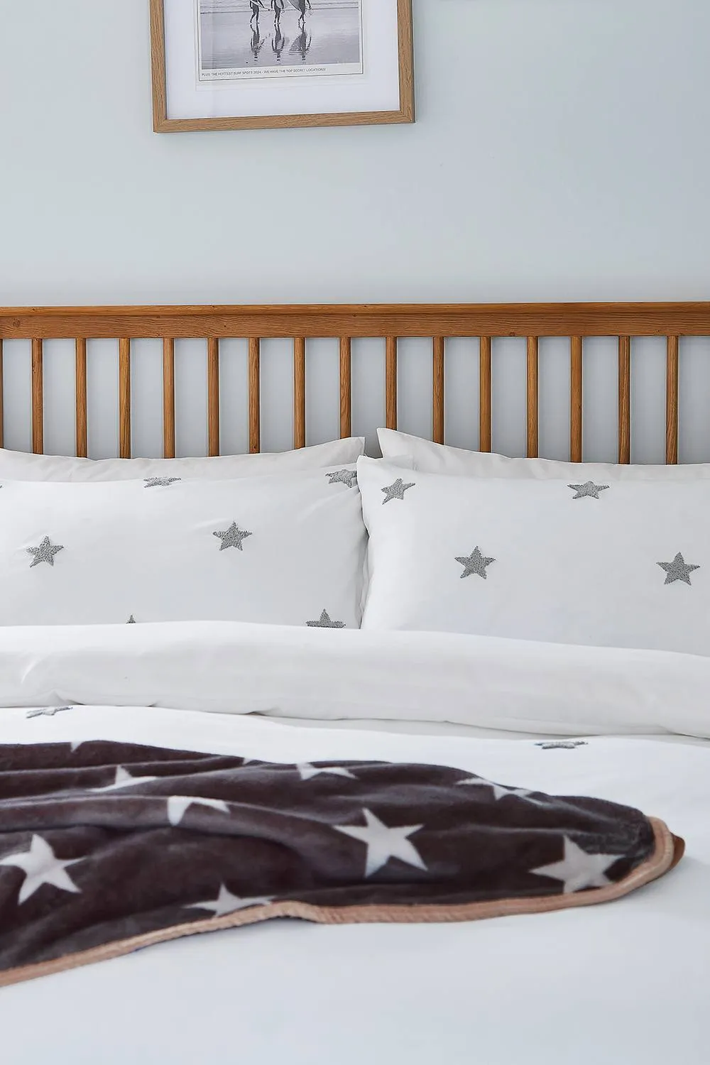 Helena Springfield 'Tufted Star Grey' Duvet Cover Set in White 2