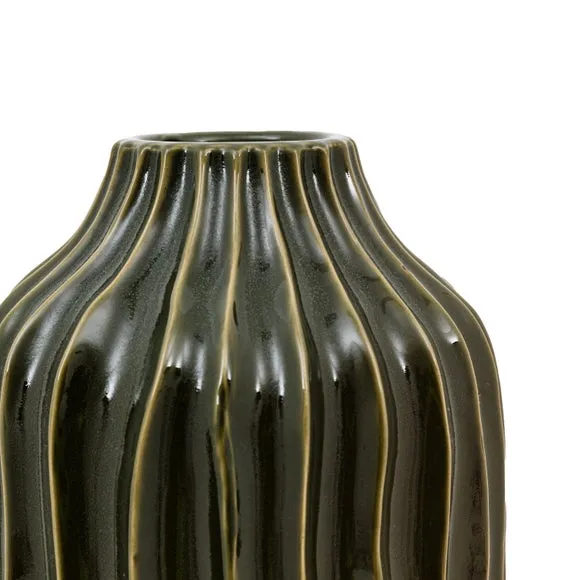 Organic Ribbed Ceramic Vase 3