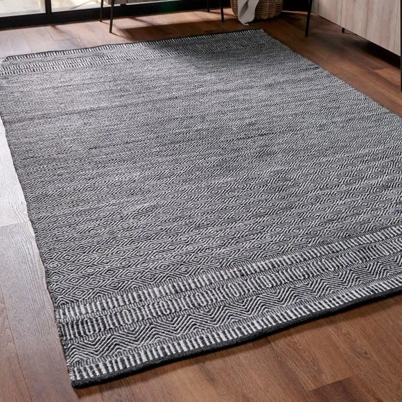 Inca Indoor Outdoor Rug 1