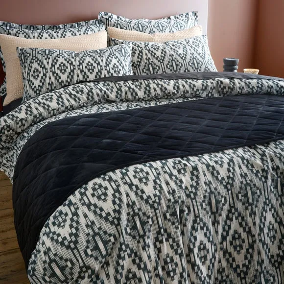 Castleton Quilted Runner 1