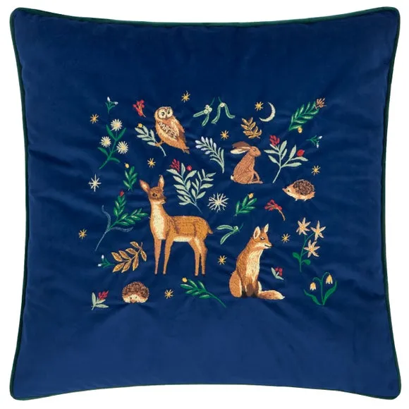 Furn. Berry Woods Square Cushion 3