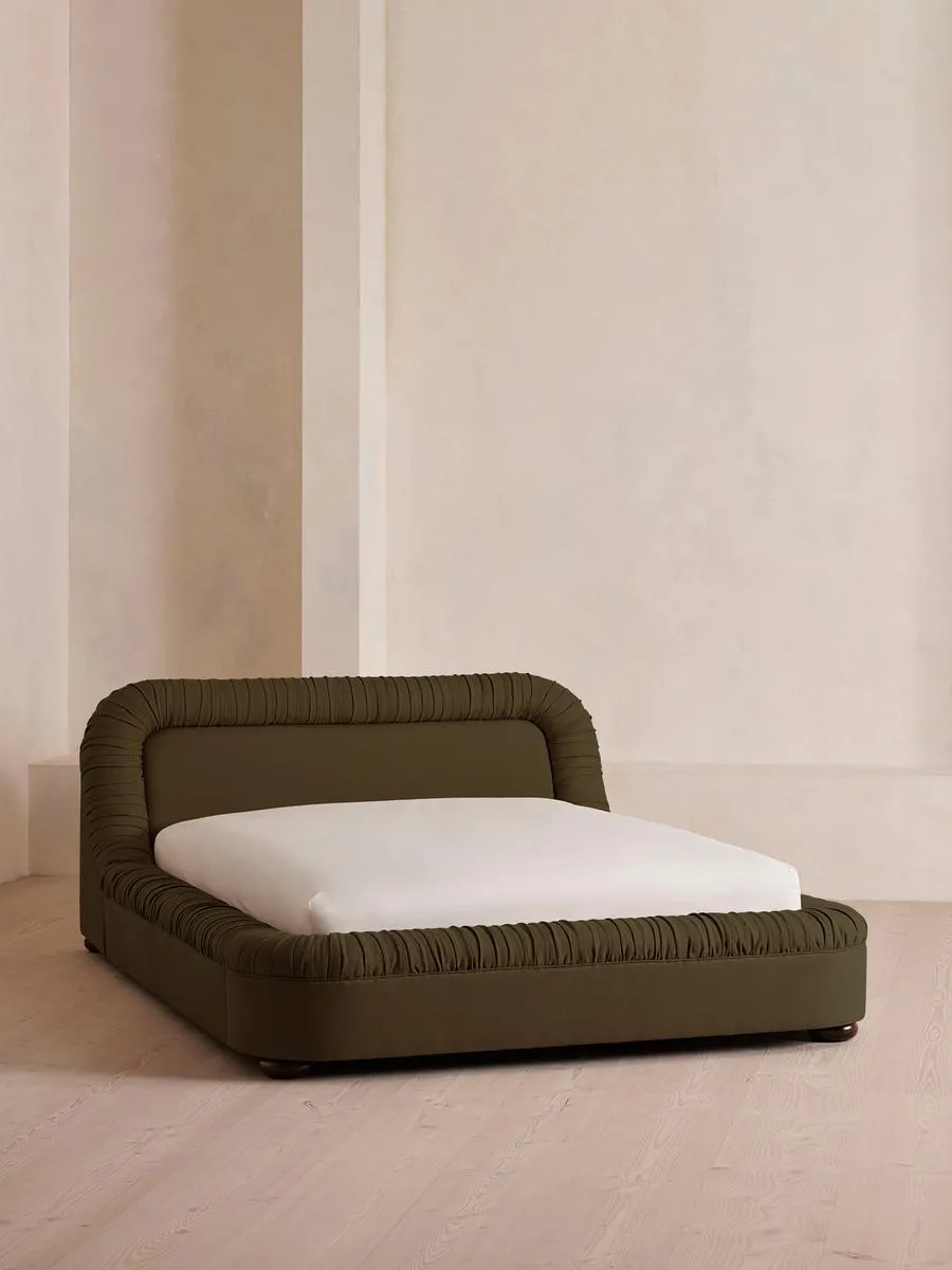 Vara Bed, King, Linen, Olive