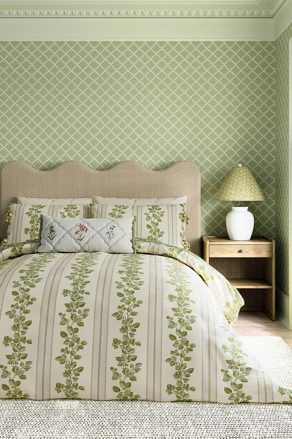 Sanderson 'Cobnut Stripe' Cotton Duvet Cover Set in Green