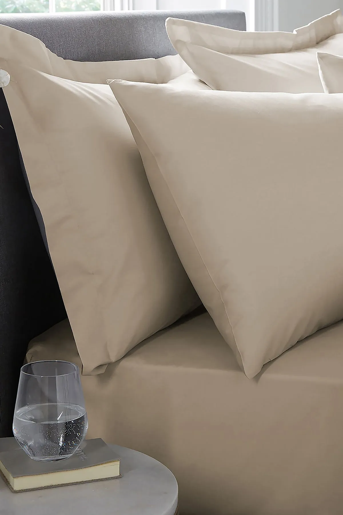 Appletree 'Premium 200TC Plain Dye' Hotel Quality 100% Percale Cotton Oxford Pillowcases (Pair) in Natural