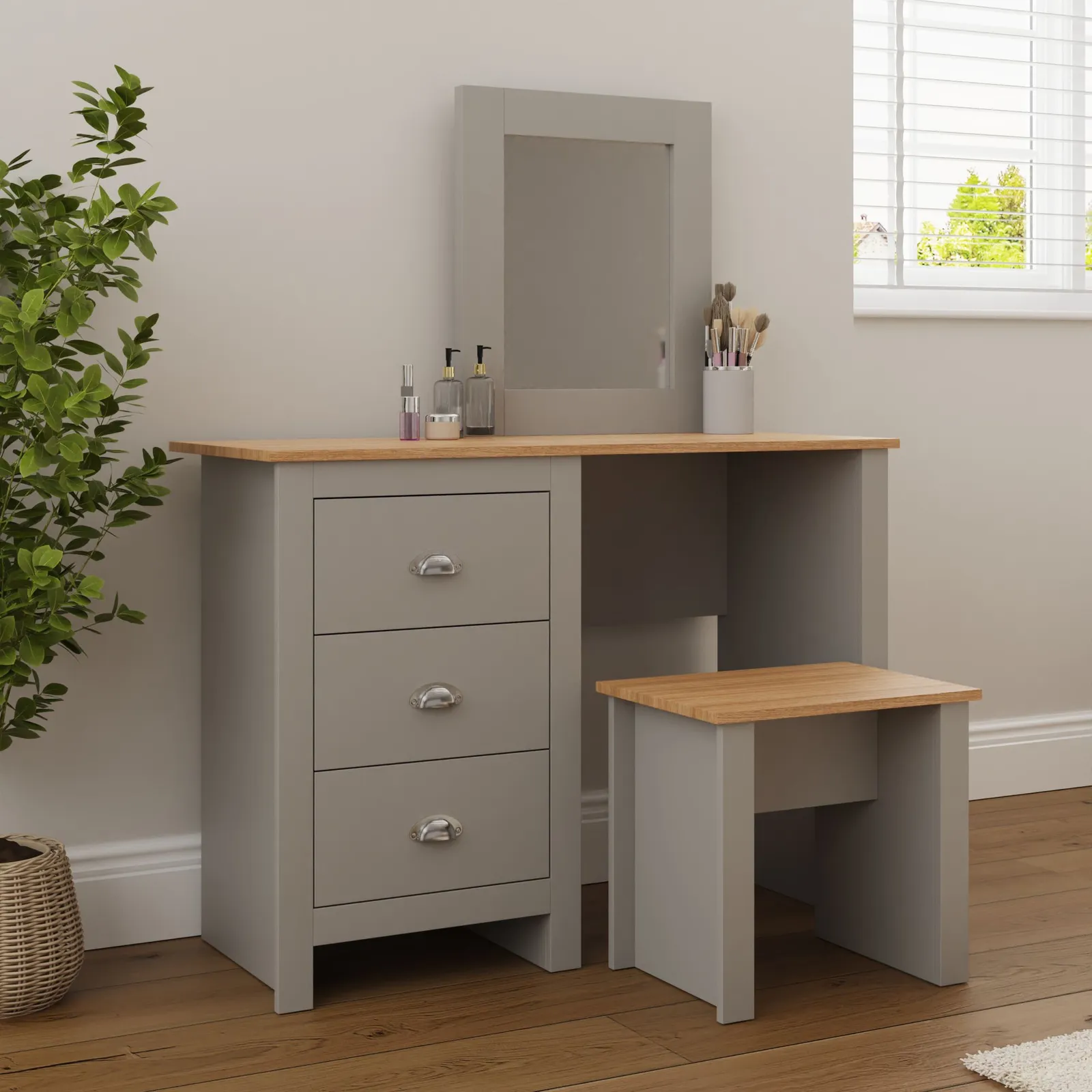 GFW Lancaster Dressing Table Set in Grey 2